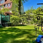 Chez Lana