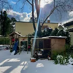 Chez Lana